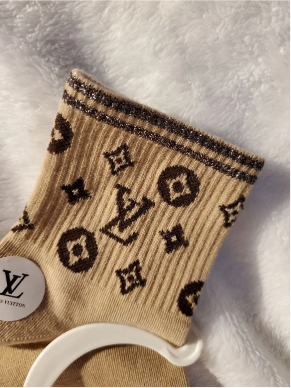 🧦💫 Soft neutrals Beige and Brown socks with a sparkle twist women sz 7-9
